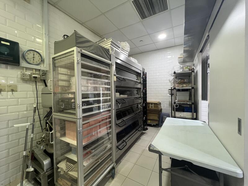 East Village, 430 Upper Changi Road, Bedok / Upper East Coast, 388 sqft, Mall Shop For Sale, by Jeremy Khoo, 24698393 - CommercialGuru.com.sg