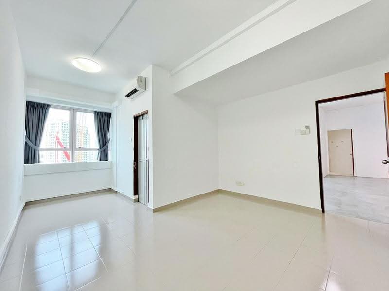 336 River Valley, 336 River Valley Road, Orchard / River Valley, 2 Bedrooms, 1,582 sqft, Apartment For Rent, by Lawrence Hong, 24698954 - Living Room - PropertyGuru.com.sg