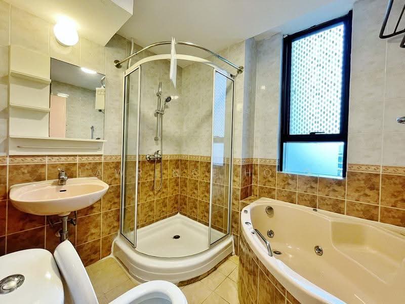 336 River Valley, 336 River Valley Road, Orchard / River Valley, 2 Bedrooms, 1,582 sqft, Apartment For Rent, by Lawrence Hong, 24698954 - Bathroom - PropertyGuru.com.sg