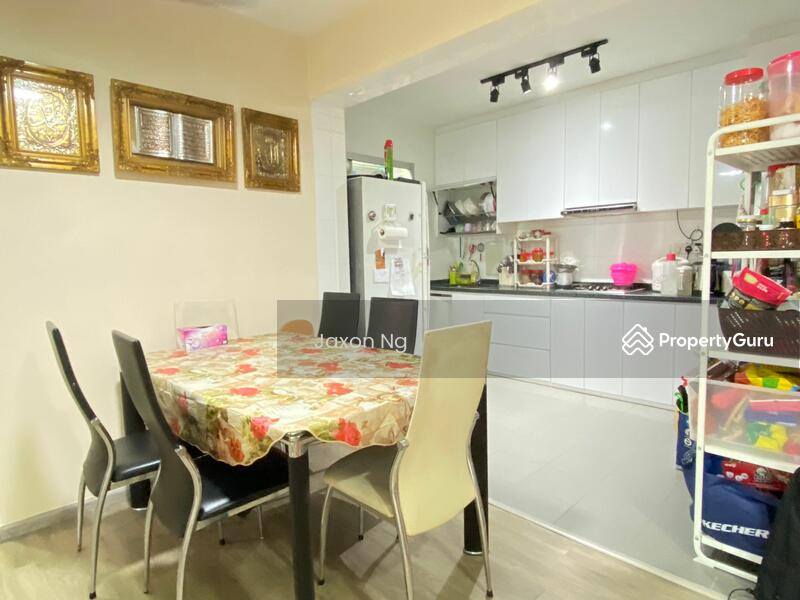 For Rent - 785B Woodlands Rise