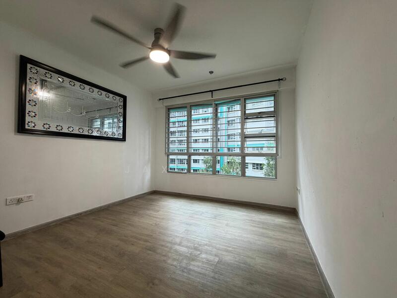 For Rent - 785B Woodlands Rise