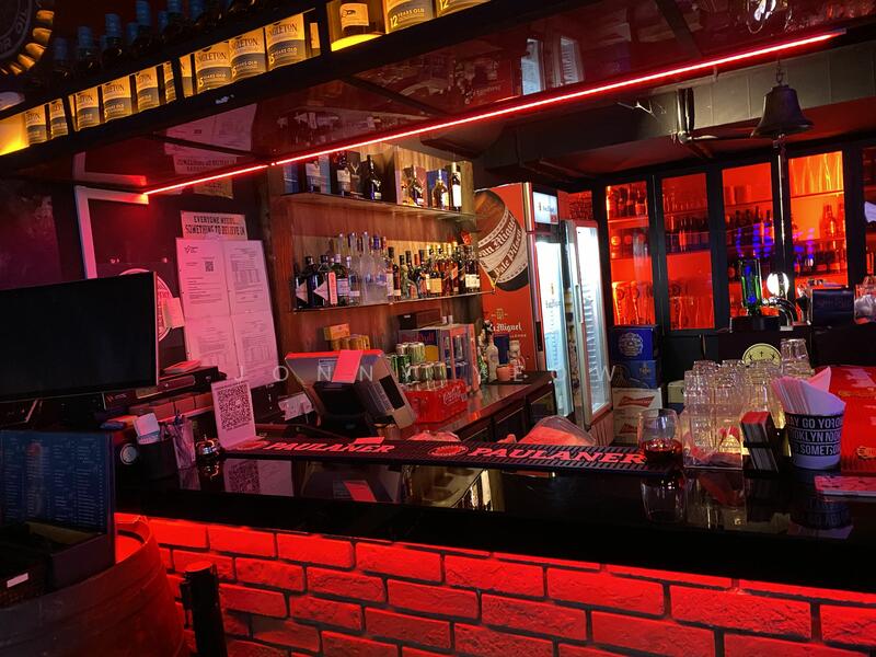 Central Pub Ready For Takeover, , 1,330 sqft, Food & Beverage For Rent, by Jonny Yeow, 24700720 - CommercialGuru.com.sg