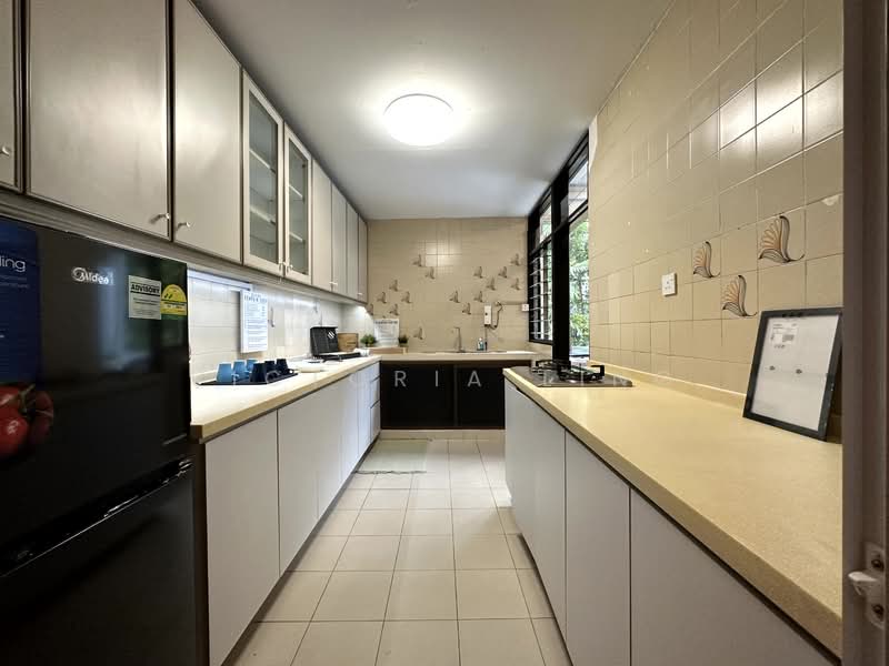 Gilstead Court, 54F Gilstead Road, Room Rental, 90 sqft, Condominium For Rent, by Victoria Ling, 24700782 - PropertyGuru.com.sg