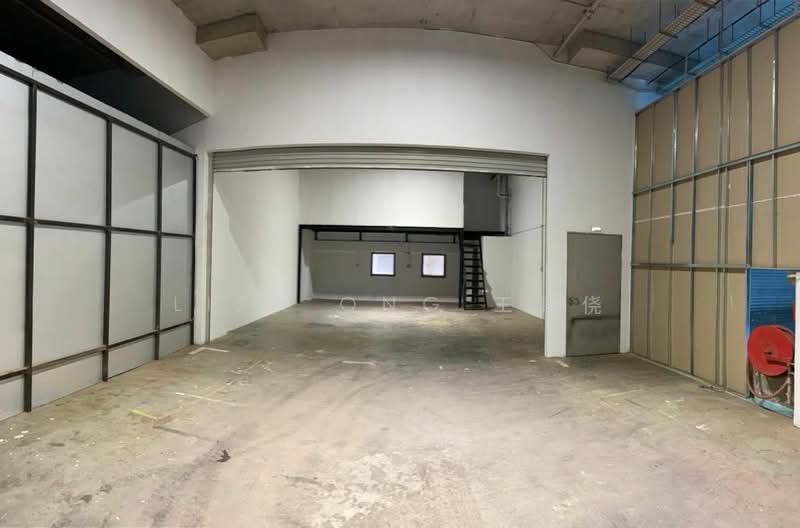 Pioneer Centre, 1 Soon Lee Street, 1,485 sqft, Factory / Workshop (B2) For Rent, by Lisa Ong 王镁侥, 24701304 - CommercialGuru.com.sg