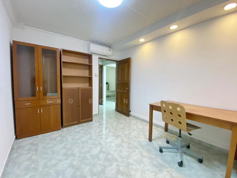 231 Serangoon Avenue 3, 231 Serangoon Avenue 3, Hougang / Punggol / Sengkang, 3 Bedrooms, 1,120 sqft, HDB Flat For Rent, by Eng Boon Guan, 24701482 - Common Room 1 - PropertyGuru.com.sg