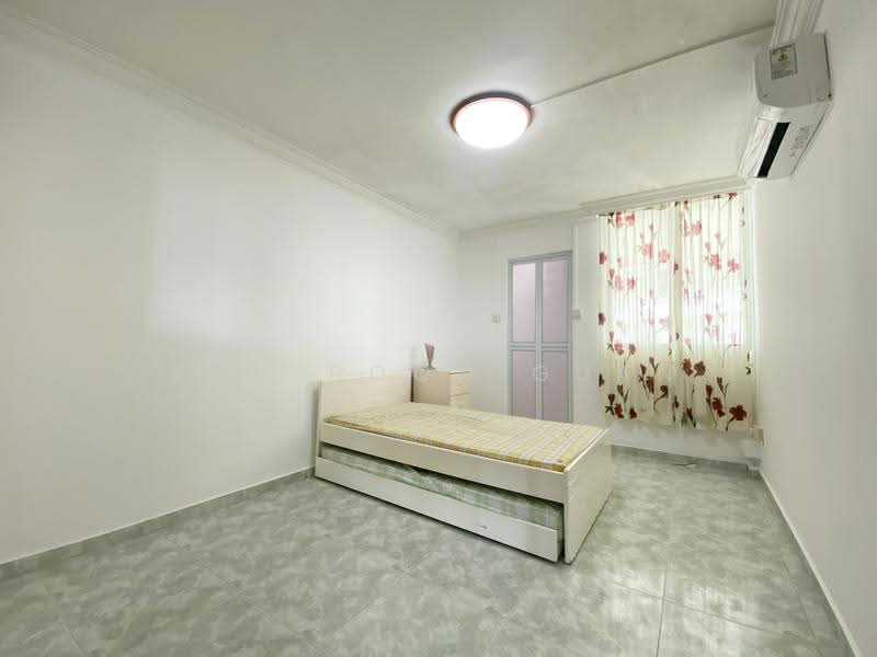 231 Serangoon Avenue 3, 231 Serangoon Avenue 3, Hougang / Punggol / Sengkang, 3 Bedrooms, 1,120 sqft, HDB Flat For Rent, by Eng Boon Guan, 24701482 - Master Bedroom - PropertyGuru.com.sg