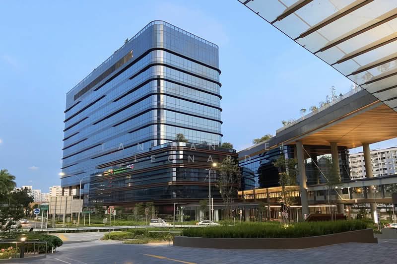 Woods Square, 12 Woodlands Square, 560 sqft, Office For Rent, by Tan Han Wei Leonard, 24702533 - CommercialGuru.com.sg