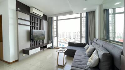 For Rent - The Lakeshore