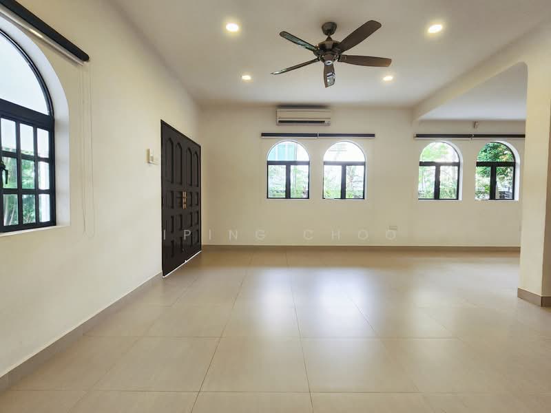 For Rent - Sennett Avenue/Upper East Coast