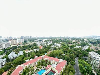 For Sale - Penthouse at Orchard Vicinity