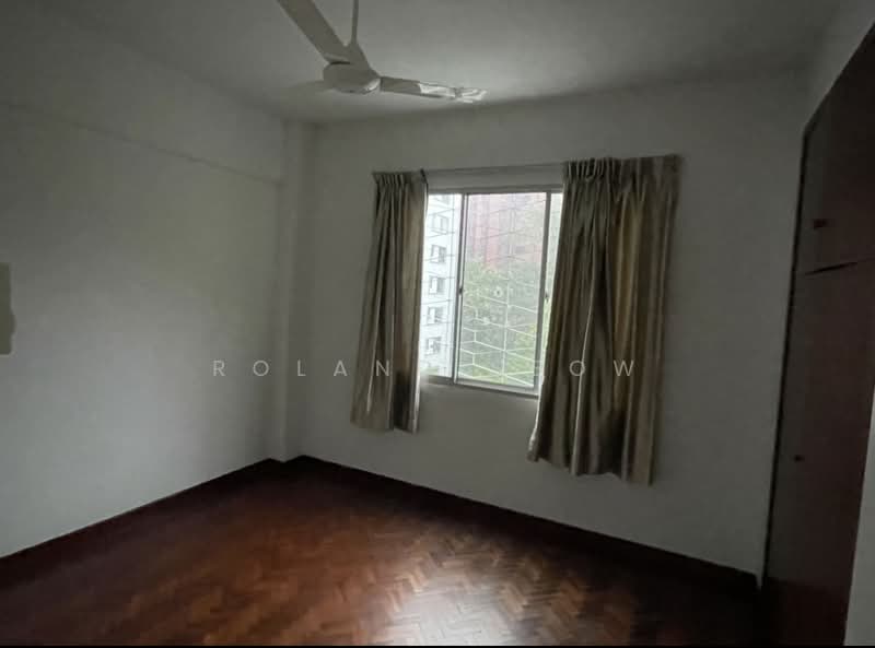 Botanic Gardens Mansion, 18 Taman Serasi, 3 Bedrooms, 1,399 sqft, Apartment For Sale, by Roland Seow, 24704605 - Common Bedroom (when unfurnished) - PropertyGuru.com.sg