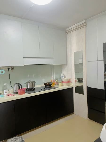 647 Jurong West Street 61, 647 Jurong West Street 61, Room Rental, 150 sqft, HDB Flat For Rent, by Jessie Qi 期小姐, 24705671 - PropertyGuru.com.sg