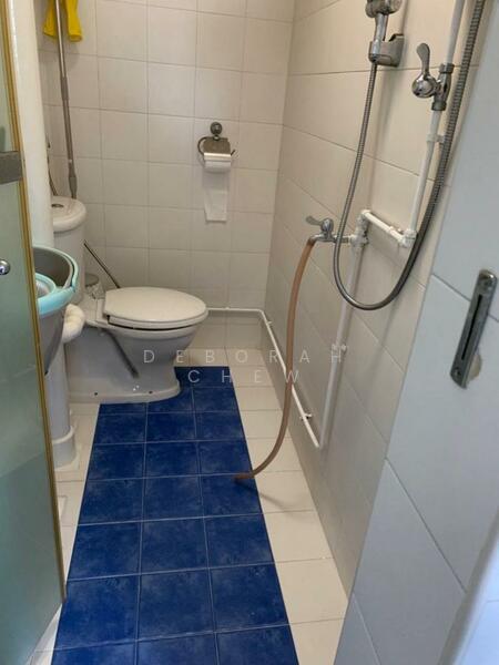 For Rent - 65 Circuit Road