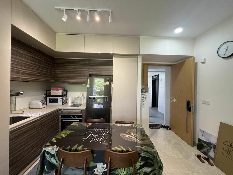 Commonwealth Towers, 230 Commonwealth Avenue, 2 Bedrooms, 689 sqft, Condominium For Rent, by Ron Quek 郭伟洋, 24706355 - PropertyGuru.com.sg