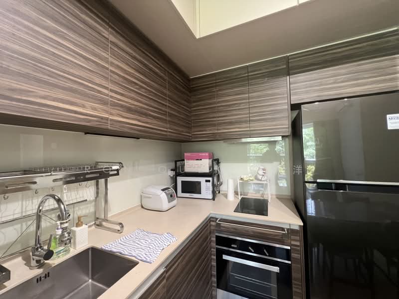 Commonwealth Towers, 230 Commonwealth Avenue, 2 Bedrooms, 689 sqft, Condominium For Rent, by Ron Quek 郭伟洋, 24706355 - PropertyGuru.com.sg