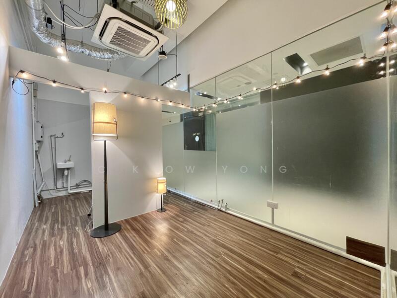 Oxley Tower, 138 Robinson Road, 172 sqft, Other Retail For Sale, by C K Ow Yong, 24706766 - CommercialGuru.com.sg