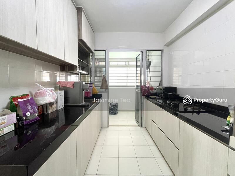 For Rent - 376A Hougang Street 32
