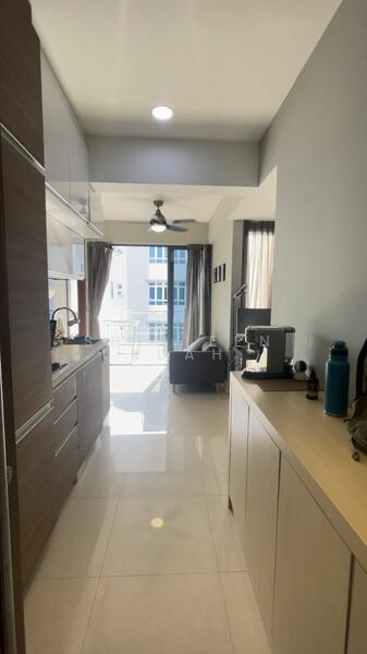 For Rent - Centra Loft