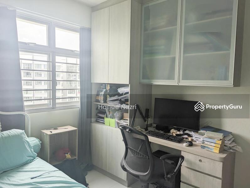 For Rent - 208 Punggol Place