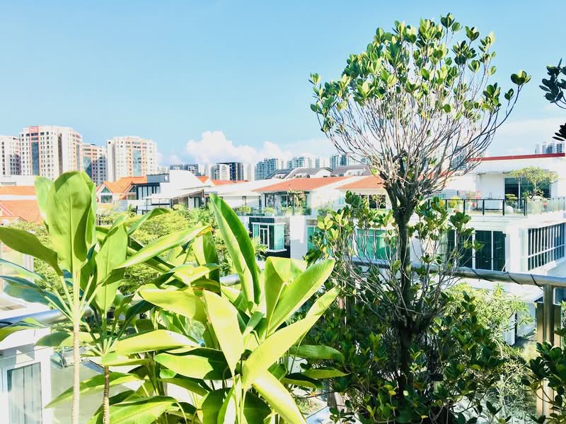 Poole road Beautiful Semi-De 6132sqft built up. With basement, Poole road, 5 Bedrooms, 6,132 sqft, Semi-Detached House For Rent, by Florence Toh, 24709835 - PropertyGuru.com.sg