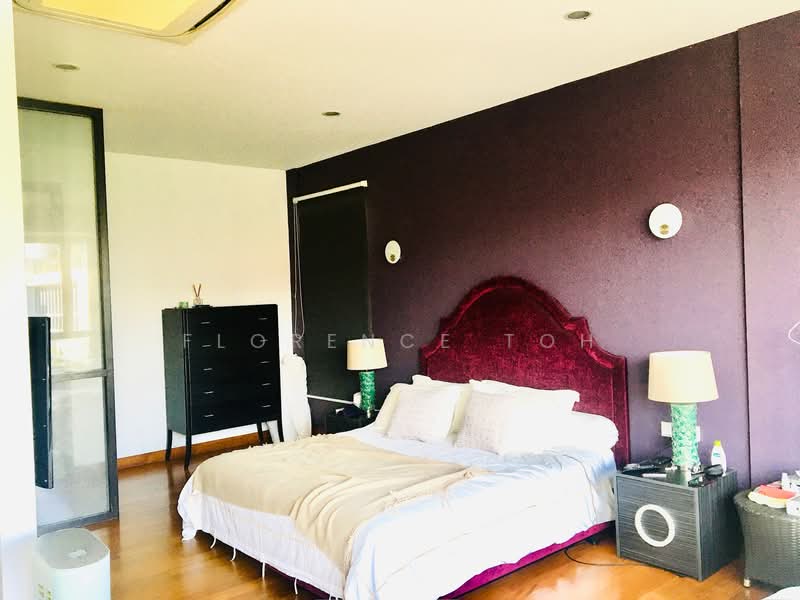 Poole road Beautiful Semi-De 6132sqft built up. With basement, Poole road, 5 Bedrooms, 6,132 sqft, Semi-Detached House For Rent, by Florence Toh, 24709835 - PropertyGuru.com.sg