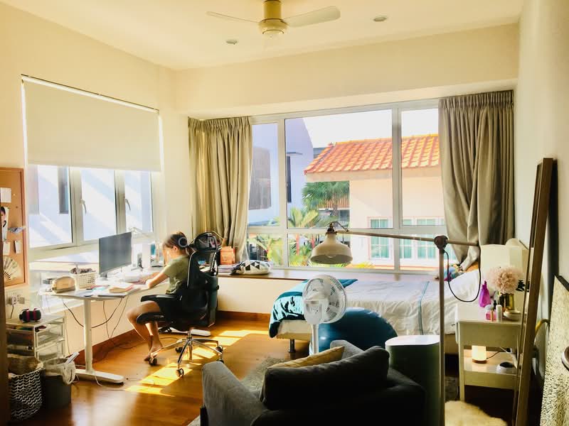 Poole road Beautiful Semi-De 6132sqft built up. With basement, Poole road, 5 Bedrooms, 6,132 sqft, Semi-Detached House For Rent, by Florence Toh, 24709835 - PropertyGuru.com.sg