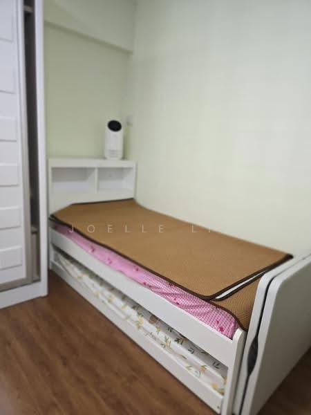 665 Hougang Avenue 4, 665 Hougang Avenue 4, Hougang / Punggol / Sengkang, Room Rental, 120 sqft, HDB Flat For Rent, by Joelle Lim, 24710240 - Bedroom - PropertyGuru.com.sg