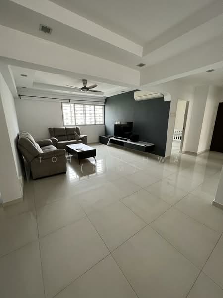 312 Jurong East Street 32, 312 Jurong East Street 32, Room Rental, 128 sqft, HDB Flat For Rent, by Toh Kim Hwa (Kim), 24710989 - PropertyGuru.com.sg