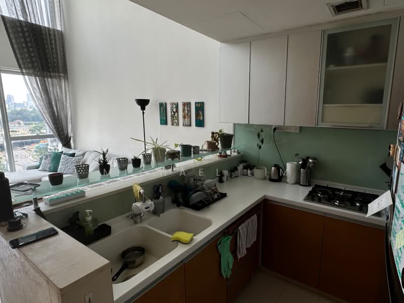 Strata, 1 Essex Road, 2 Bedrooms, 1,065 sqft, Apartment For Rent, by Michael Lim, 24711225 - Kitchen - PropertyGuru.com.sg