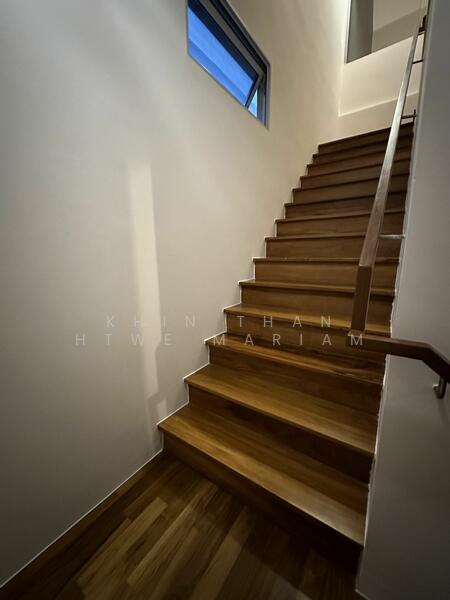 Hills TwoOne, 21 Hillview Terrace, 3 Bedrooms, 1,109 sqft, Condominium For Rent, by Mariam ., 24712850 - PropertyGuru.com.sg