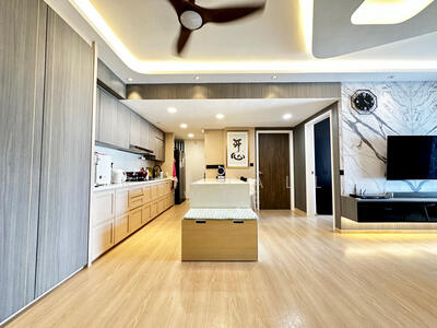 For Rent - The Lakefront Residences