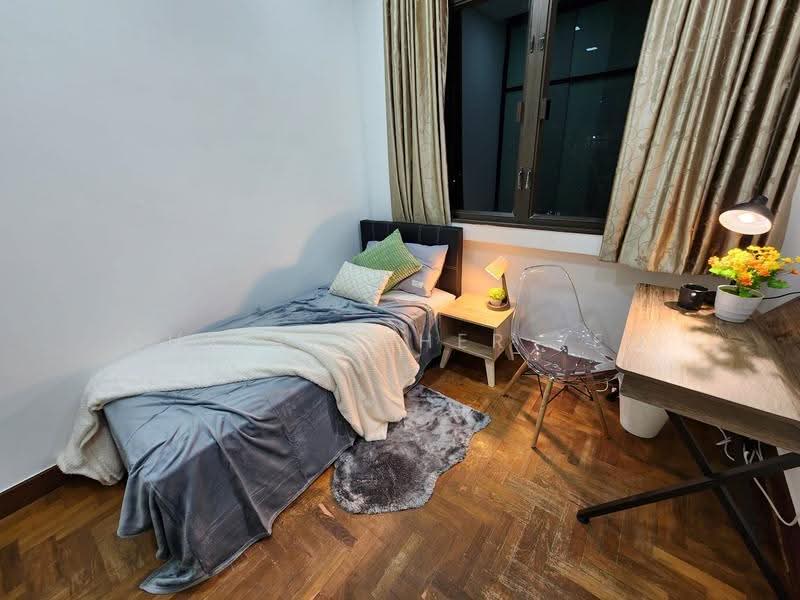 Parc Oasis, 41 Jurong East Avenue 1, Boon Lay / Jurong / Tuas, Room Rental, 100 sqft, Condominium For Rent, by Christopher Yeo, 24713212 - PropertyGuru.com.sg