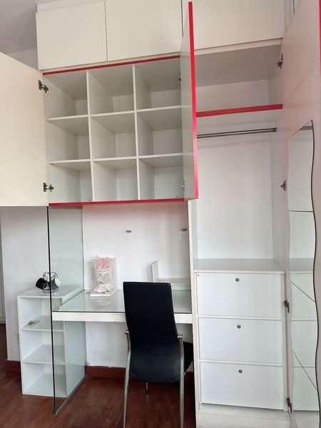 For Rent - Simsville