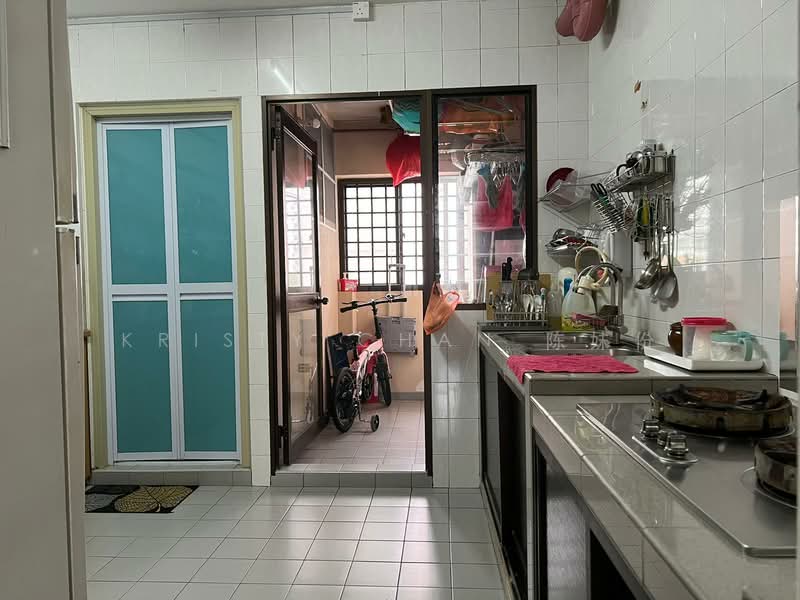 162 Jalan Teck Whye, 162 Jalan Teck Whye, Room Rental, 100 sqft, HDB Flat For Rent, by Kristy Chan 陈妹份, 24713891 - PropertyGuru.com.sg