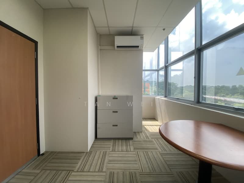 Wcega Tower, 21 Bukit Batok Crescent, 120 sqft, Light Industrial (B1) For Rent, by Tan Wei, 24714532 - CommercialGuru.com.sg