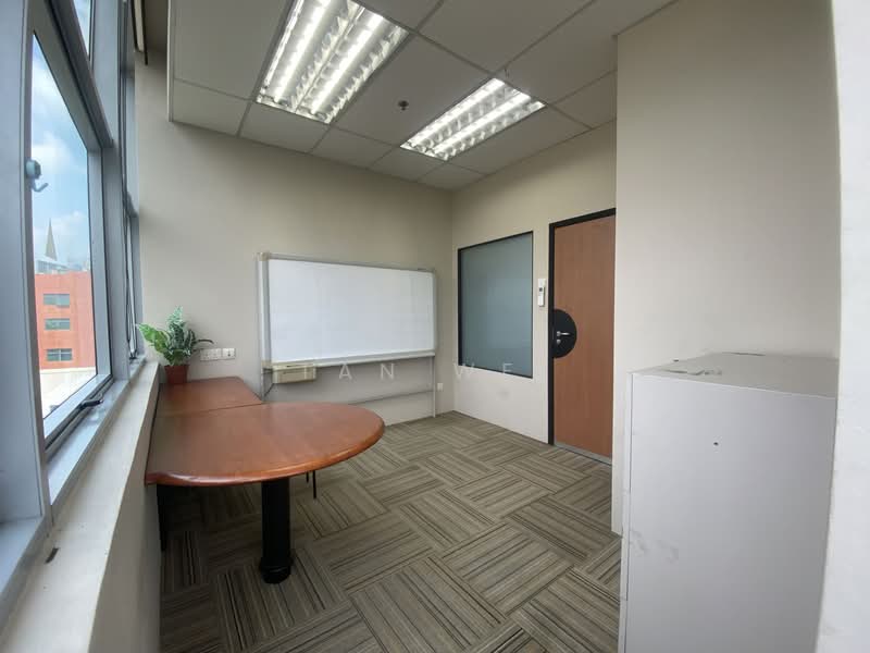 Wcega Tower, 21 Bukit Batok Crescent, 120 sqft, Light Industrial (B1) For Rent, by Tan Wei, 24714532 - CommercialGuru.com.sg