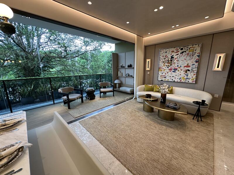 For Sale - Pinetree Hill