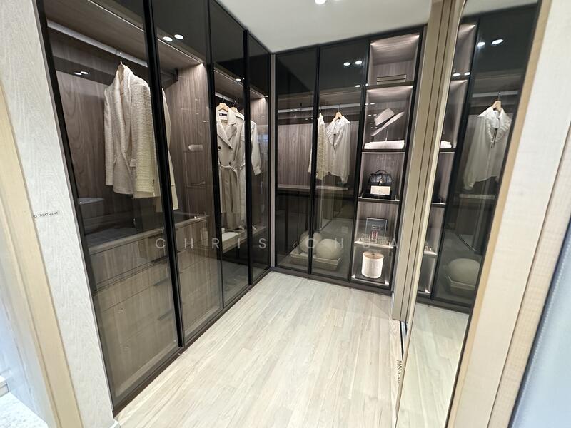 For Sale - Pinetree Hill