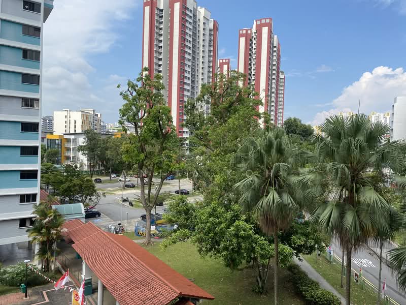 231 Ang Mo Kio Avenue 3, 231 Ang Mo Kio Avenue 3, Room Rental, 114 sqft, HDB Flat For Rent, by Anita Koh, 24714734 - PropertyGuru.com.sg