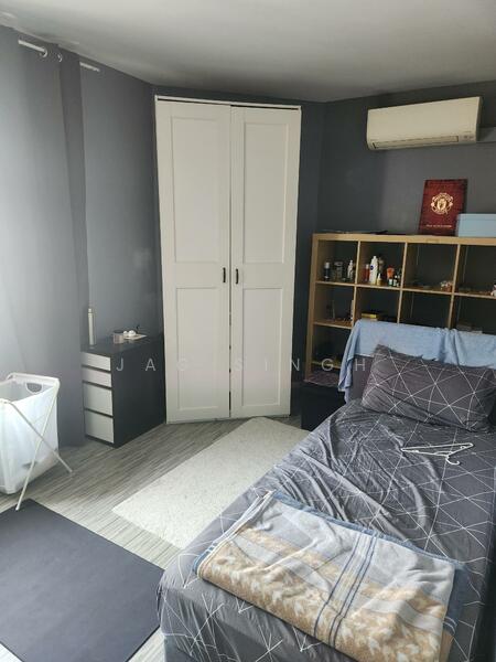 For Rent - 76A Redhill Road