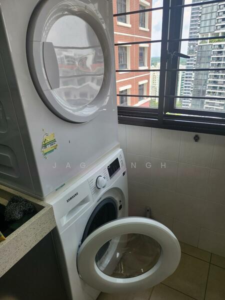 For Rent - 76A Redhill Road