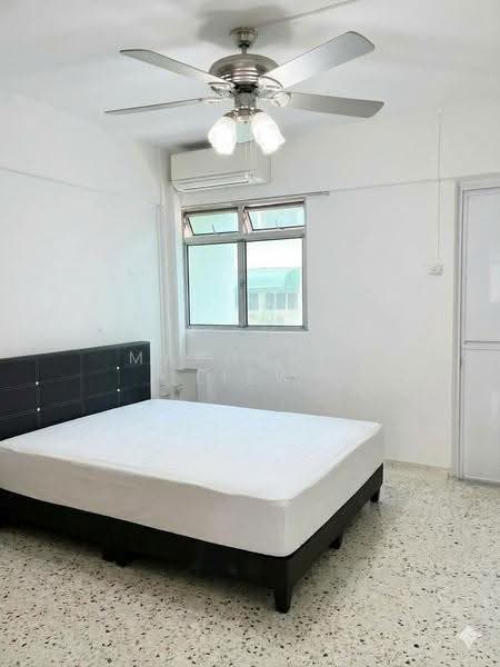 586 Ang Mo Kio Avenue 3, 586 Ang Mo Kio Avenue 3, Ang Mo Kio / Bishan / Thomson, 3 Bedrooms, 750 sqft, HDB Flat For Rent, by Margaret Liew, 24714959 - Bedroom - PropertyGuru.com.sg