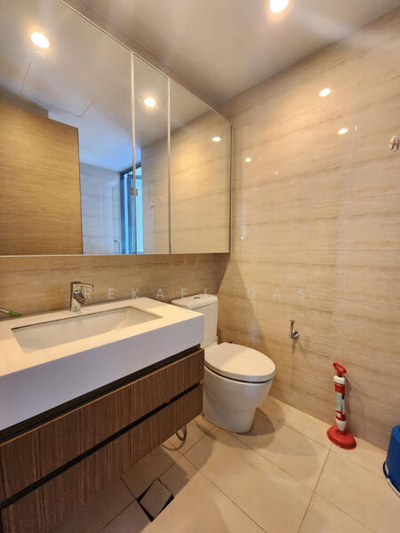 For Rent - The Palette