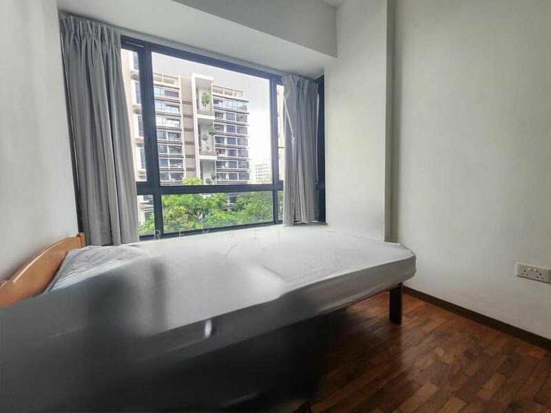 For Rent - The Palette