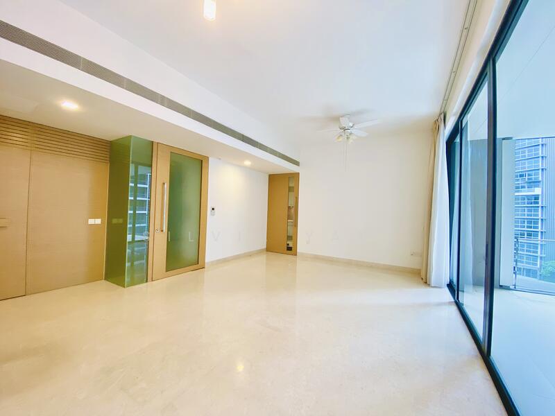 For Rent - Urban Suites @ Hullet Road
