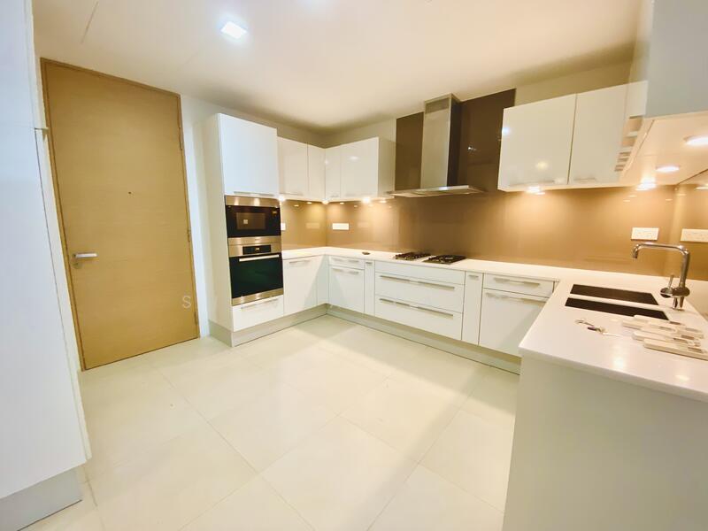 For Rent - Urban Suites @ Hullet Road