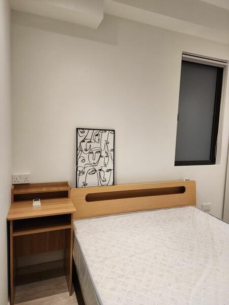 For Rent - Pavilion Square