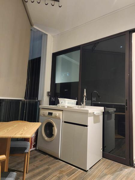 For Rent - Pavilion Square