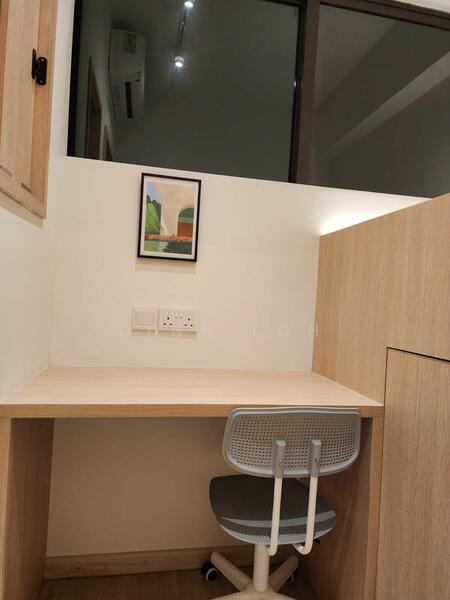 For Rent - Pavilion Square