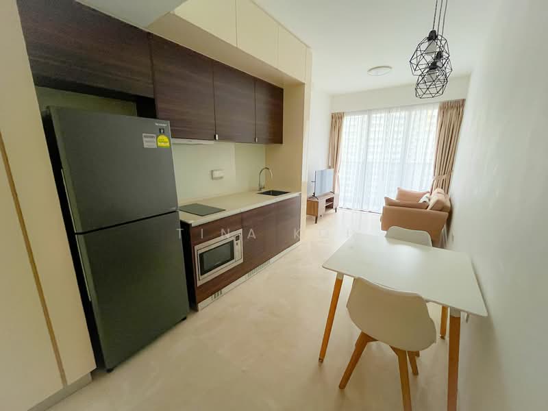 Commonwealth Towers, 230 Commonwealth Avenue, 1 Bedroom, 441 sqft, Condominium For Rent, by Tina Koh, 24720326 - PropertyGuru.com.sg